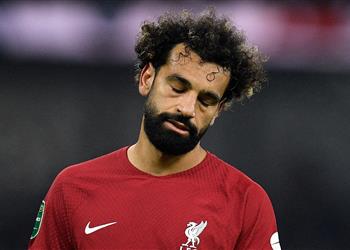 مدافع ليفربول السابق يوضح سبب تراجع أداء محمد صلاح