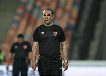 عبد الحفيظ أي لاعب في الأهلي يساوي مسؤول ا بناد آخر وكنت سأضرب نفسي بسبب قناة الزمالك