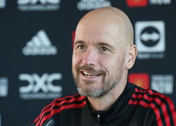 تين هاج يوضح موقفه من رحيل ثنائي مانشستر يونايتد في انتقالات يناير