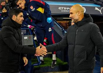 جوارديولا عن لاعب مانشستر سيتي بعد الفوز أمام آرسنال رجل استثنائي