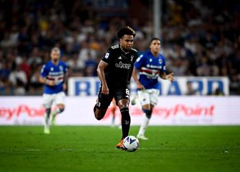 تمت سكاي ويستون ماكيني ينضم إلى الدوري الإنجليزي