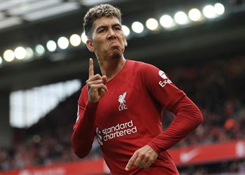 تقارير ناد إيطالي يستهدف التعاقد مع فيرمينو من ليفربول