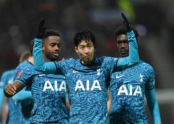 فيديو سون هيونج يتألق ويقود توتنهام للفوز بثلاثية أمام بريستون في كأس الاتحاد