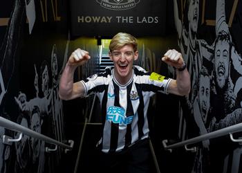 رسمي ا نيوكاسل يونايتد يعلن تعاقده مع أنتوني جوردون