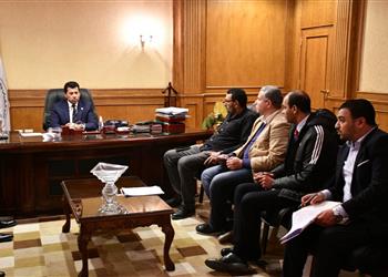 وزير الرياضة يبحث مع اتحاد الكرة الطائرة عدد ا من الملفات الهامة