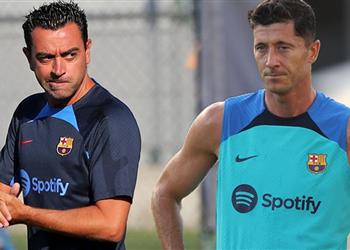 قائمة برشلونة ضد إنتر سيتي في كأس ملك إسبانيا استبعاد ليفاندوفسكي