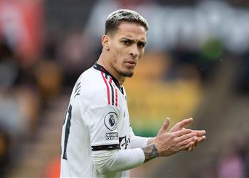 تين هاج يعلن سبب غياب أنتوني عن مباراة مانشستر يونايتد وبورنموث