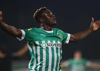 مصدر لـ بطولات يعقوبو فضل الأهلي على أندية أوروبية وشيء واحد يعطل الصفقة