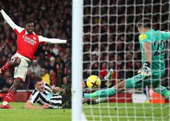 فيديو مباراة البطاقات الصفراء آرسنال يفقد نقطتين بتعادل مخيب مع نيوكاسل في الدوري الإنجليزي