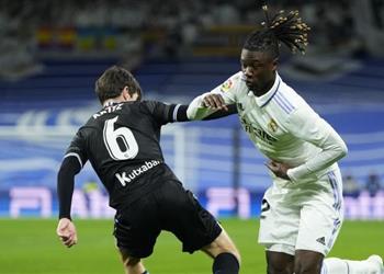 كامافينجا ي حمس لاعبي ريال مدريد رغم التعادل مع ريال سوسيداد 5 نقاط ليس بالكثير