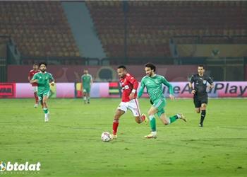 الاتحاد السكندري يعلن موقفه من عودة محمود علاء إلى الزمالك