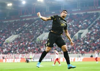 مصطفى محمد ينافس على جائزة الأفضل في نانت عن شهر يناير