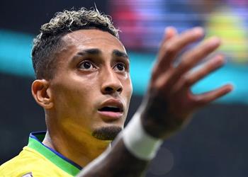 سبورت تشيلسي يستفسر من برشلونة عن إمكانية ضم رافينها