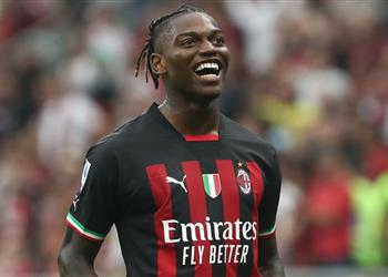 بسبب الصحافة الإيطالية ميلان يصدر بيان ا رسمي ا بشأن لياو