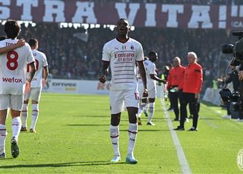 فيديو ميلان يفتتح العام الجديد بفوز صعب على ساليرنيتانا في الدوري الإيطالي