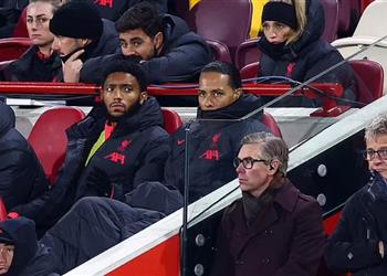 فان دايك يسابق الزمن للحاق بمباراة ليفربول وريال مدريد في دوري أبطال أوروبا