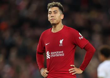 تقارير توضح موقف فيرمينو من الاستمرار مع ليفربول وعروض السعودية