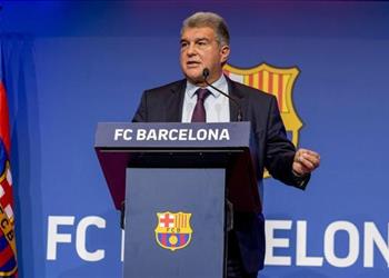 لابورتا يوضح سبب رحيل ميسي عن برشلونة ومستقبل ديمبلي ومصير صفقتي برناردو سيلفا ونيفيز