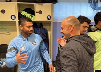 تاكيس يودع لاعبي بيراميدز ويتمنى التوفيق لـ باتشيكو