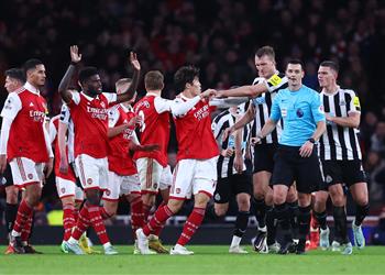 الاتحاد الإنجليزي يدين آرسنال بعد التعادل مع نيوكاسل