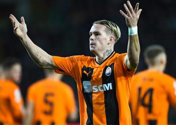 وكيل مودريك يعلق على مستقبله بعد اهتمام تشيلسي وآرسنال بضمه