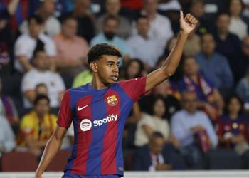 برشلونة يؤمن لامين يامال بعقد جديد وشرط جزائي خرافي