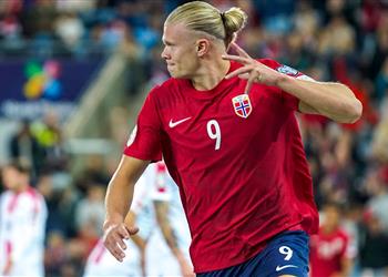 هالاند بعد هدفيه في مباراة النرويج وقبرص تعبت من اسمي