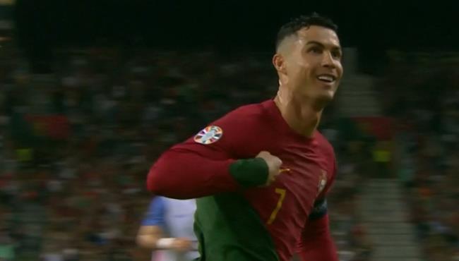 هدف رونالدو الاول في مرمي سلوفاكيا بتصفيات كاس امم اوروبا