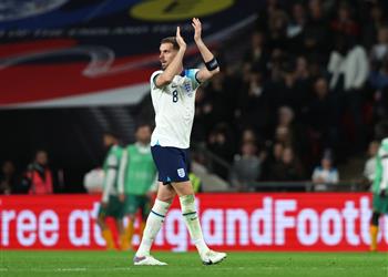 هندرسون يتجاهل صيحات استهجان جماهير إنجلترا ضده