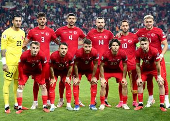 فيديو تركيا تسحق لاتفيا برباعية نظيفة وتتأهل إلى يورو 2024