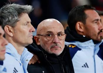 مدرب إسبانيا يعلق على إيقاف خطورة هالاند ويؤكد تعلمنا من المواقف السيئة