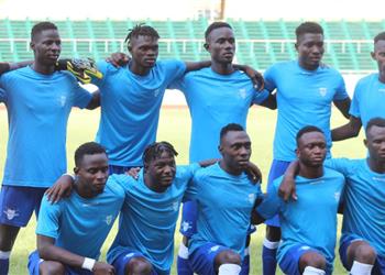 منافس الزمالك سوار الغيني يواجه أزمة مع كاف بشأن ملعبه في الكونفدرالية