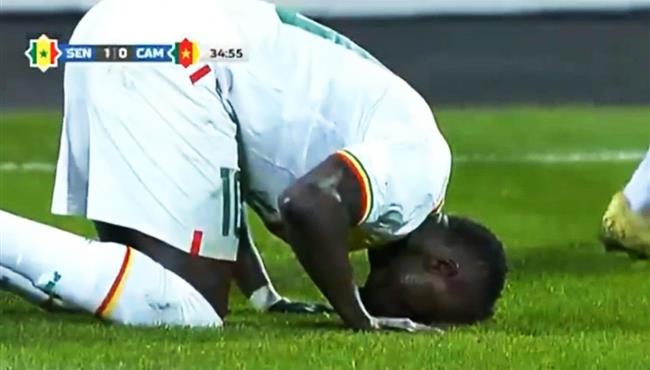 هدف ساديو ماني في مرمي الكاميرون