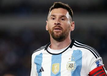 سبورت ميسي سيفوز بالكرة الذهبية هذا العام