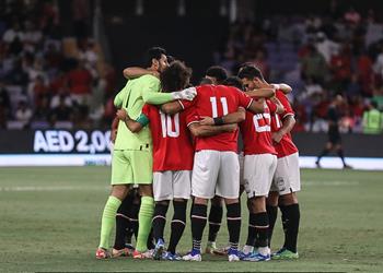 بعثة منتخب مصر تصل القاهرة بعد خوض وديتي زامبيا والجزائر في الإمارات