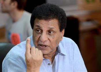 فاروق جعفر يكشف اقتراحه لحل أزمة عقود لاعبي الزمالك ويصرح حسين لبيب منافسي في الانتخابات
