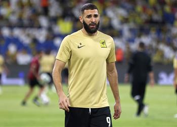 بنزيما يتخذ قرار ا صارم ا بعد اتهامه بالانضمام لجماعة إرهابية