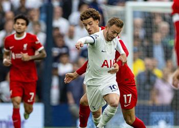 ذا صن توضح إمكانية إعادة مباراة ليفربول وتوتنهام