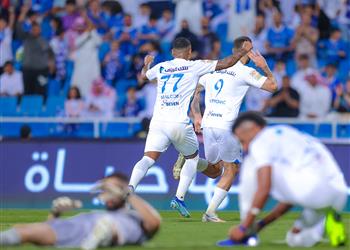 فيديو الهلال يهزم الخليج بهدف ويحلق في صدارة الدوري السعودي