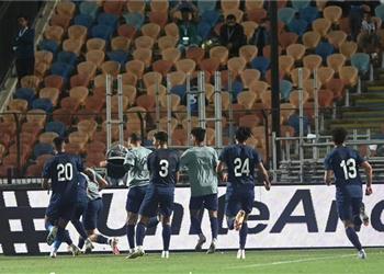 فيديو إنبي يحقق الفوز الأول في الدوري المصري بثلاثية أمام البنك الأهلي