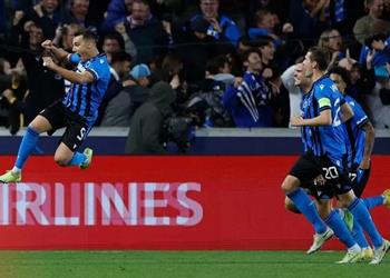 مهاجم برشلونة السابق كنت قادر ا على خلافة ليفاندوفسكي