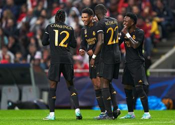 أنشيلوتي يوضح حقيقة إصابة بيلينجهام قبل الكلاسيكو ويشيد بثنائي ريال مدريد أمام براجا