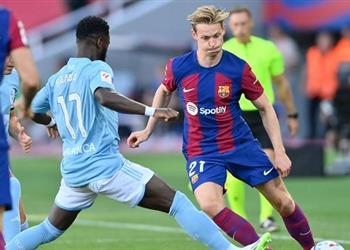 دي يونج يربك حسابات تشافي قبل مباراة برشلونة وريال مدريد