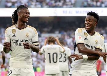 مطالبات باستقالة عضو مجلس إدارة برشلونة بسبب فينيسيوس جونيور