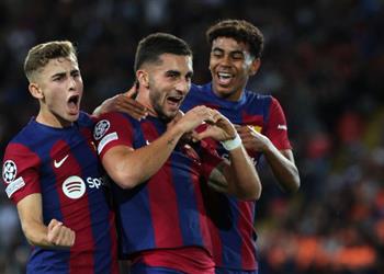 فيديو برشلونة يهزم شاختار بثنائية ويتصدر مجموعته في دوري أبطال أوروبا قبل الكلاسيكو