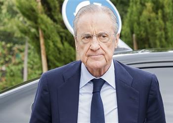 بيريز يقرر عدم حضور مباراة برشلونة وريال مدريد بسبب تغريدة مثيرة للجدل