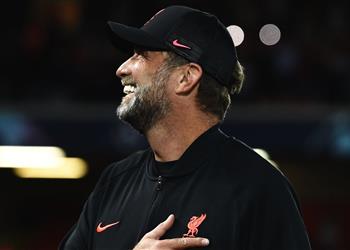 كلوب ينهال بالمديح على مهاجم ليفربول ويصرح علينا أن نصبح أكثر استقرارا