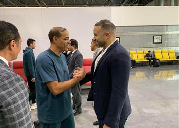 كولر يجتمع بمعاونيه وسراج يطمئن على ترتيبات بعثة الأهلي في جنوب إفريقيا