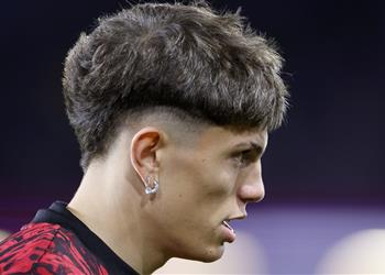 تين هاج يعلق على أزمة جارناتشو مع الاتحاد الإنجليزي