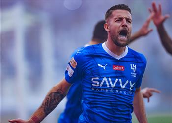 فيديو الهلال يواصل انتصاراته بثلاثية أمام الأهلي في الدوري السعودي